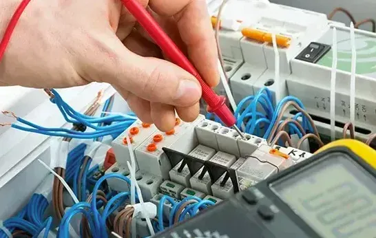 Professional electrician in South Tottenham